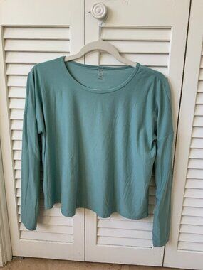 Beyond Yoga Teal Long Sleeve Top Women’s Small Athleisure Yoga Shirt